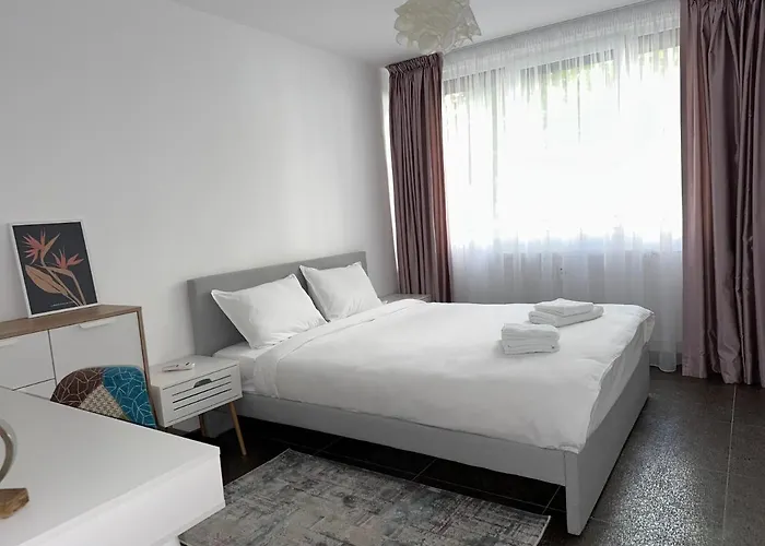 Xox Comfort Obregia Апартаменти