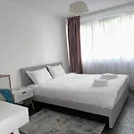 Xox Comfort Obregia Apartman